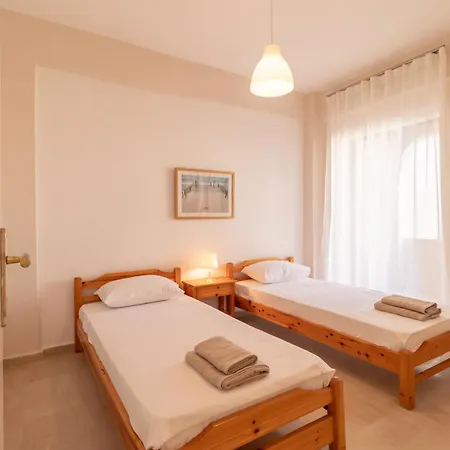 Properstay 101 - Casa Leonardo Chalkidiki بوليخرونو