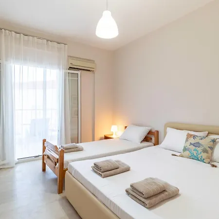 Properstay 101 - Casa Leonardo Chalkidiki * بوليخرونو